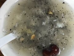 老式银耳八宝粥-红雨少水粉(城南店)