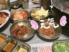 -草家酱蟹炭火烤肉店(珲春南路一店)