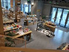 -苏宁极物(苏宁生活广场店)