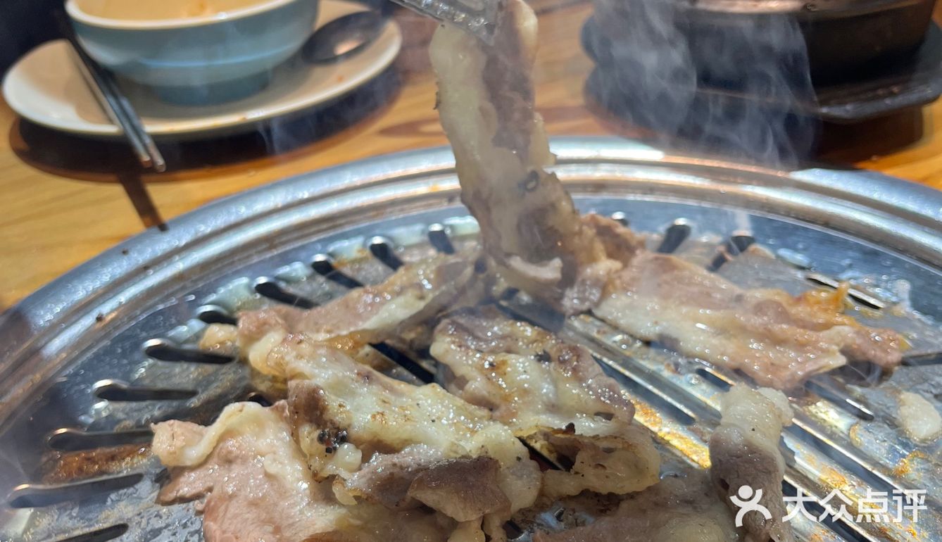五彩缤纷如沐春风的韩式碳烤肉[色]
