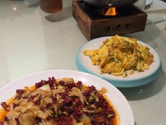 -六福烧烤酒馆(秦隆步行街店)