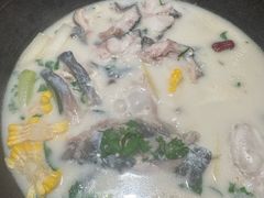 -鲜潭蒸汽石锅鱼(五道口购物中心店)