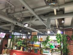 大堂-钢管厂歆瑞源油卤串串香(春熙路太古里店)