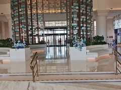 -大堂吧(大连金石滩绿发希尔顿度假酒店)