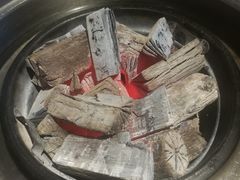 -唯成•韩国炭火烤肉 유성고기