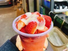-十二中草莓冰·红豆沙冰屋(十二中店)