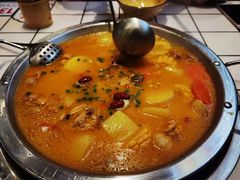 -晓彭肥肠鸡·泡椒鸡火锅(水木天地店)