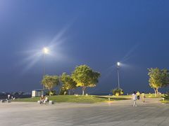 -东港音乐喷泉广场