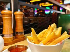 -Famous肥猫墨西哥音乐餐吧(五棵松华熙LIVE店)