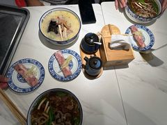 -镇南锅盖面馆(解放路店)