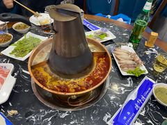 -楼外楼大刀肉传统火锅居(繁荣路店)
