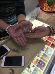 买买买-晶之恋天然水晶(新闸路店)