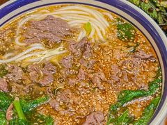 -云阿蛮云南生烫牛肉米线(奉贤路店)