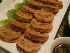 -八府香鸭·啫啫煲(华山路店)