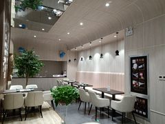 -钟书阁(群光广场店)