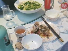 -阿瓦山寨·湘菜现炒·剁椒鱼头王(咸阳总店)