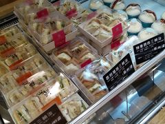 零售区-丁香西饼屋(桂林路店)