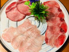 -拾勝牛·江景安格斯烧肉放题(江湾阳光天地店)