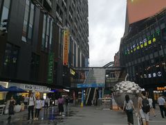 -江燕路万科里