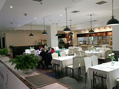-鸭王烤鸭店(三里河店)