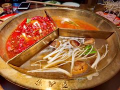 -叁口煮市井老火锅(春熙路店)