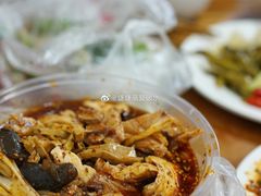山珍鸡-荥经棒棒鸡(钢管厂五区店)