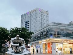 -证大大拇指广场(芳甸路店)