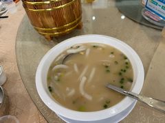 -鹏城人家海鲜酒家·23年老字号(较场尾店)