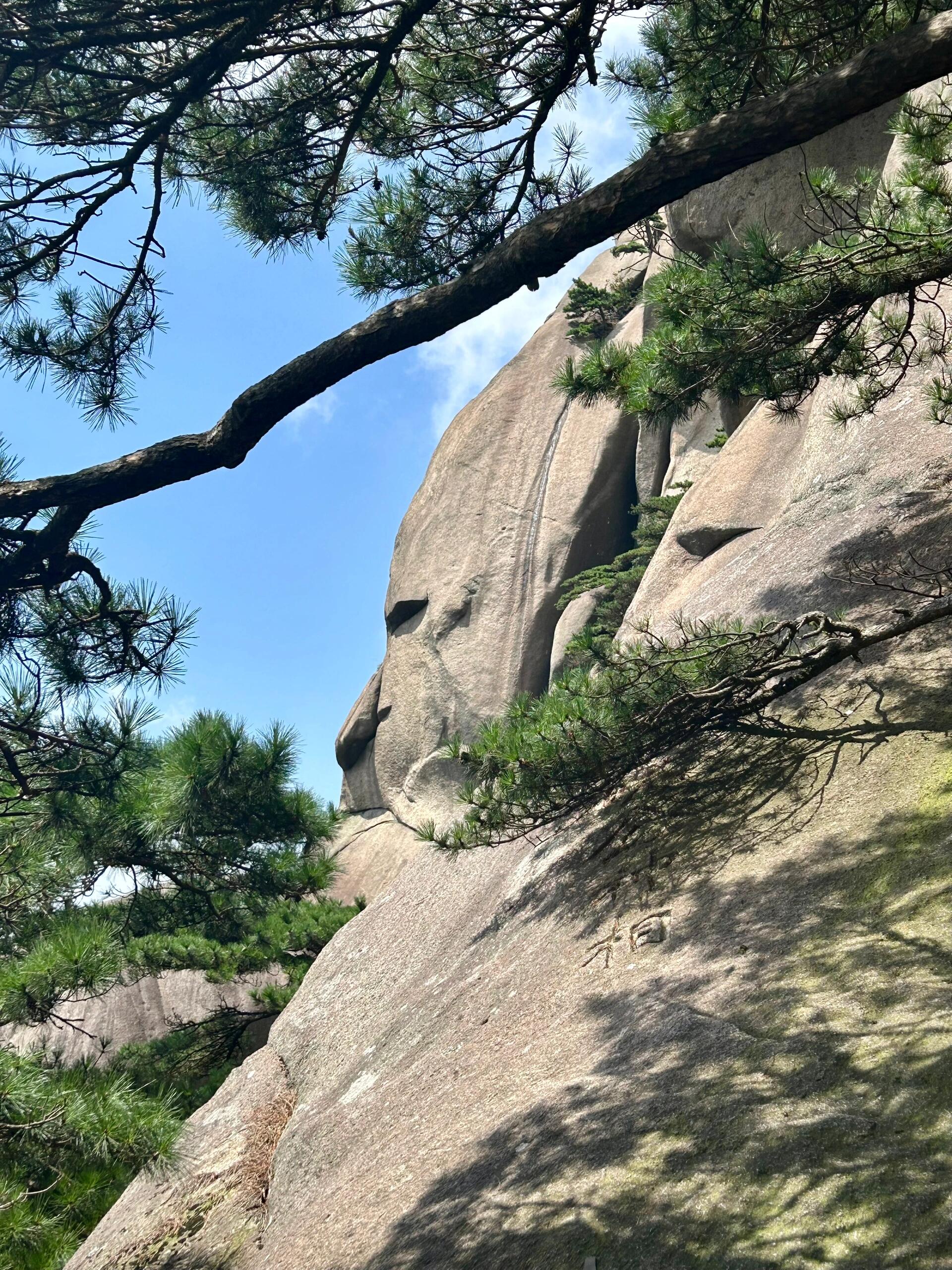 天柱山炼丹湖介绍图片