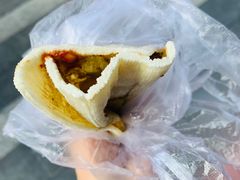冷面卷臭豆腐-小红旗臭豆腐炸冷面(万达店)