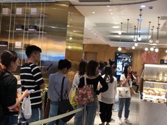 -奈雪的茶(湖滨银泰in77C区PRO店)