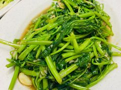 -明记烧鱼美味店