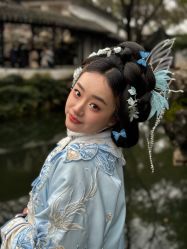 -一揽芳华汉服旗袍体验馆(拙政园店)