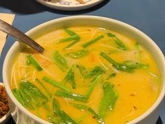 -一坐一忘云南菜(嘉里中心店)