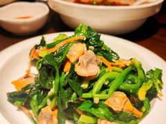 菠菜拌毛蛤喇-前海沿·青岛菜(李沧万达店)