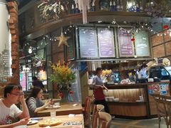 -玛格萝妮(汇智国际商业中心店)