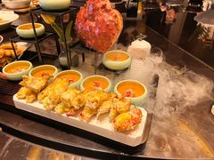 -江上荟·创意中国菜(绿地缤纷城店)