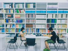 iphone_upload_pic-钟书阁(松江泰晤士小镇店)