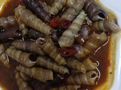 -东北烧烤铁锅炖水库鱼