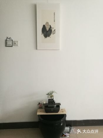 找到一个安静独处画画的地方便是十分幸运的事