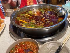 -肖肖酸萝卜鱼火锅(总店)