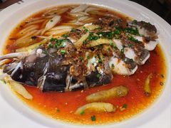 酱椒麦虾鱼头-湖兰金牌小炒肉(玉环万达店)