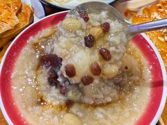 -爆炸头阿姨小四川正宗川味小吃(无任何分店)