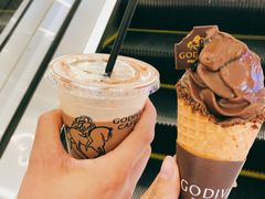 巧克力蛋筒-GODIVA(恒隆广场店)