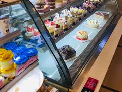 面包甜点陈列柜-御品轩(锦园店)