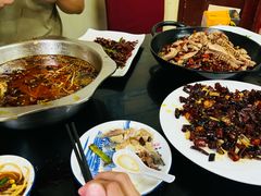 -重庆歪嘴鱼庄(济南模具厂宿舍店)