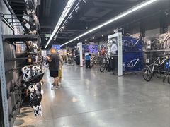 -迪卡侬(西三旗店)