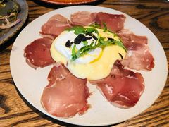 风干牛肉黑松露温泉蛋土豆泥-Apollo·西班牙小酒馆(安福路店)