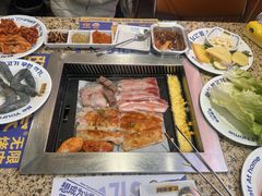 -阿亲家·韩式无限烤肉(春熙路店)