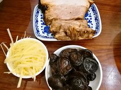 白焖肉-同得兴面馆.苏式面.三虾面(园区店)